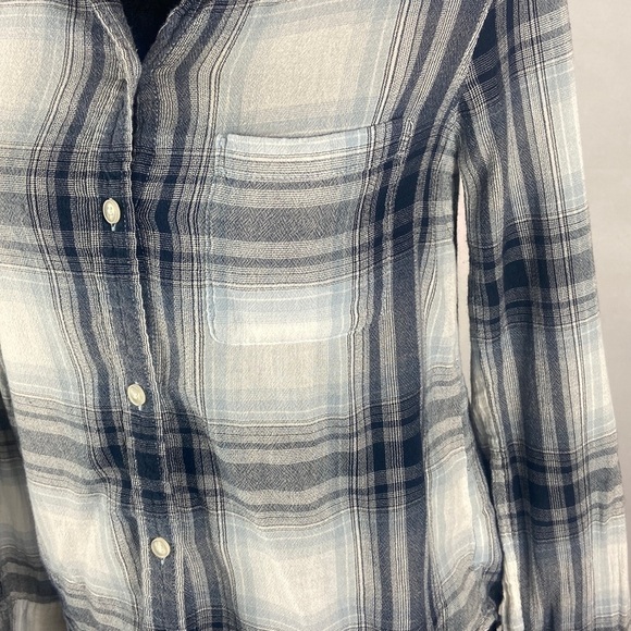American Eagle Boyfriend Style Plaid Button Down Shirt - Picture 3 of 9
